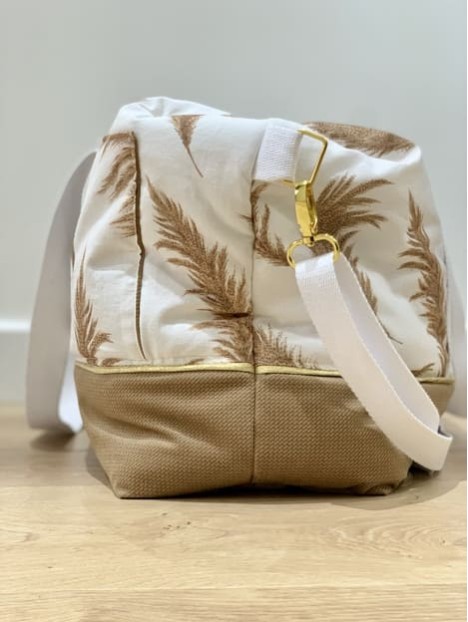 Sac à langer pampa et velours caramel entièrement molletonné. Fabriqué avec amour.