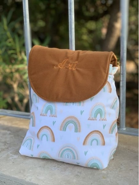 Sac à dos bébé love rainbow velvet potiron. L'Atelier Mama