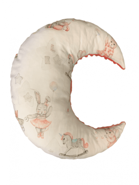 Coussin lune lapinou minky fraise. L'Atelier Mama