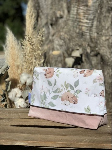 Pochette ourson flower velvet rose sépia. L'Atelier Mama