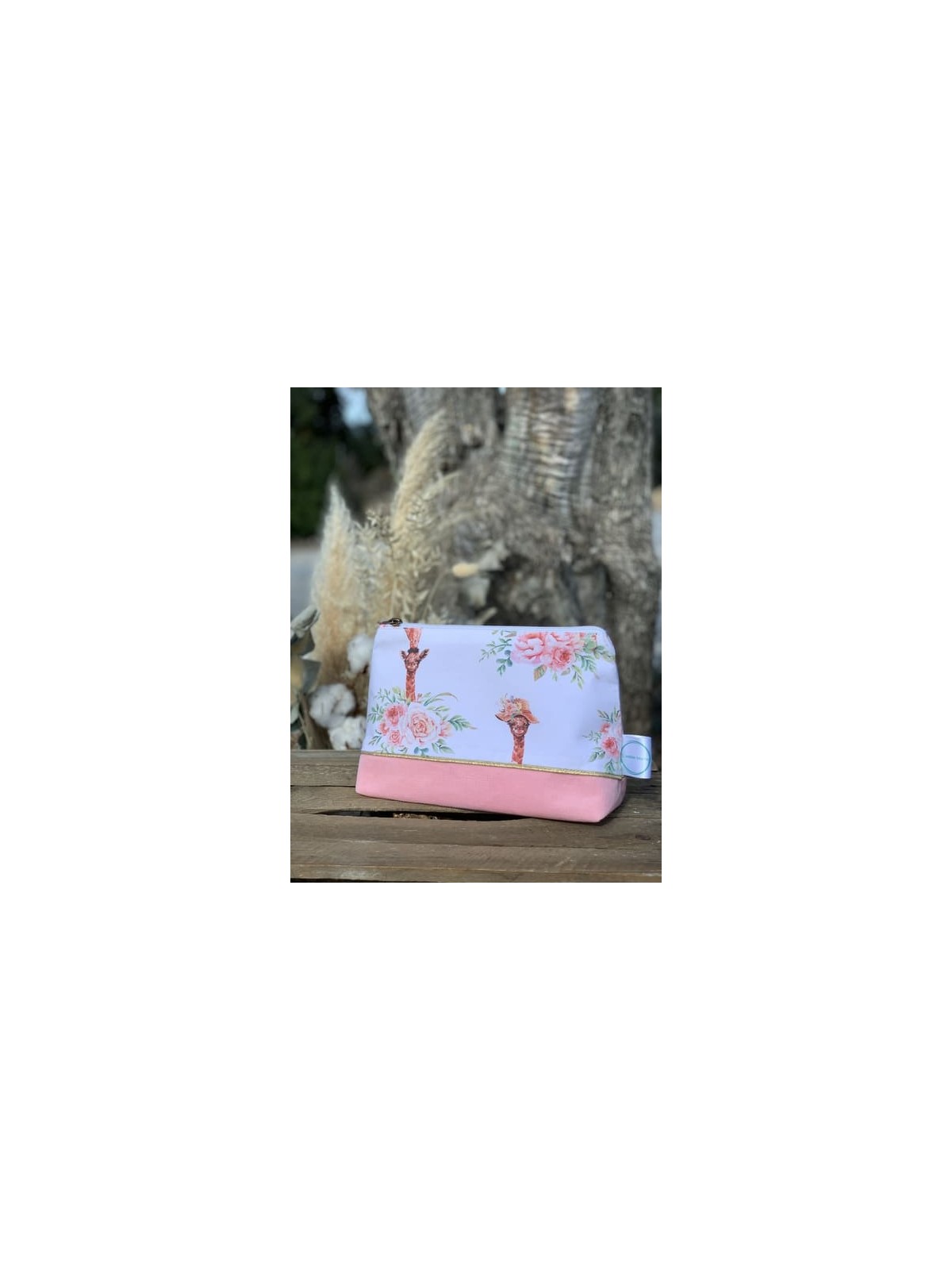 Pochette girafe family velvet candy pink. L'Atelier Mama