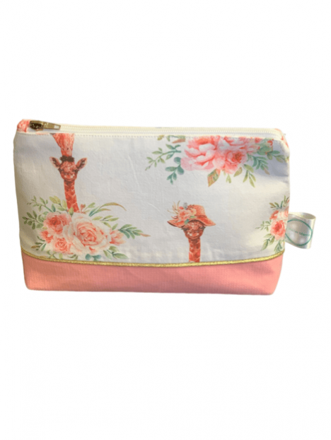 Pochette girafe family velvet candy pink. L'Atelier Mama