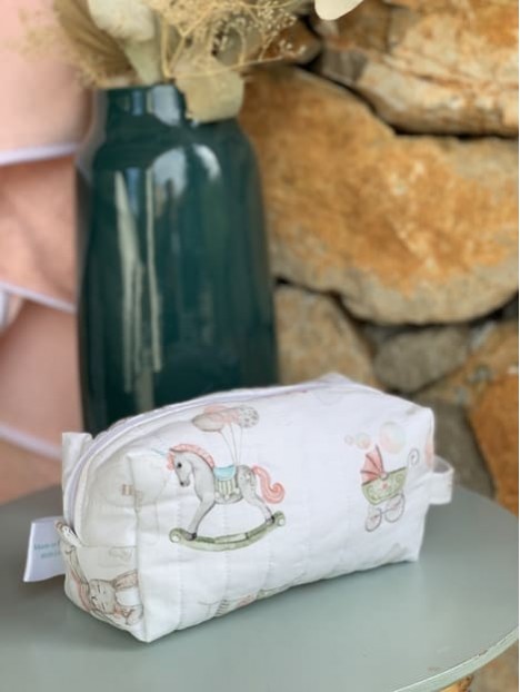 Trousse de toilette lapinou. L'Atelier Mama