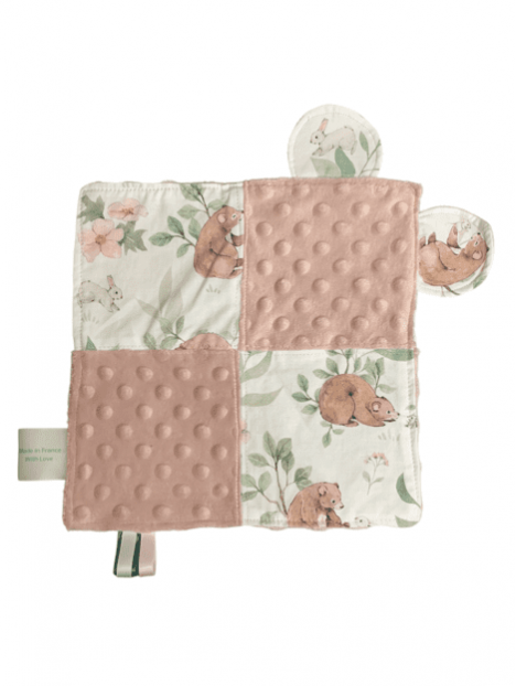 Doudou plat ourson flower minky rose sépia. L'Atelier Mama